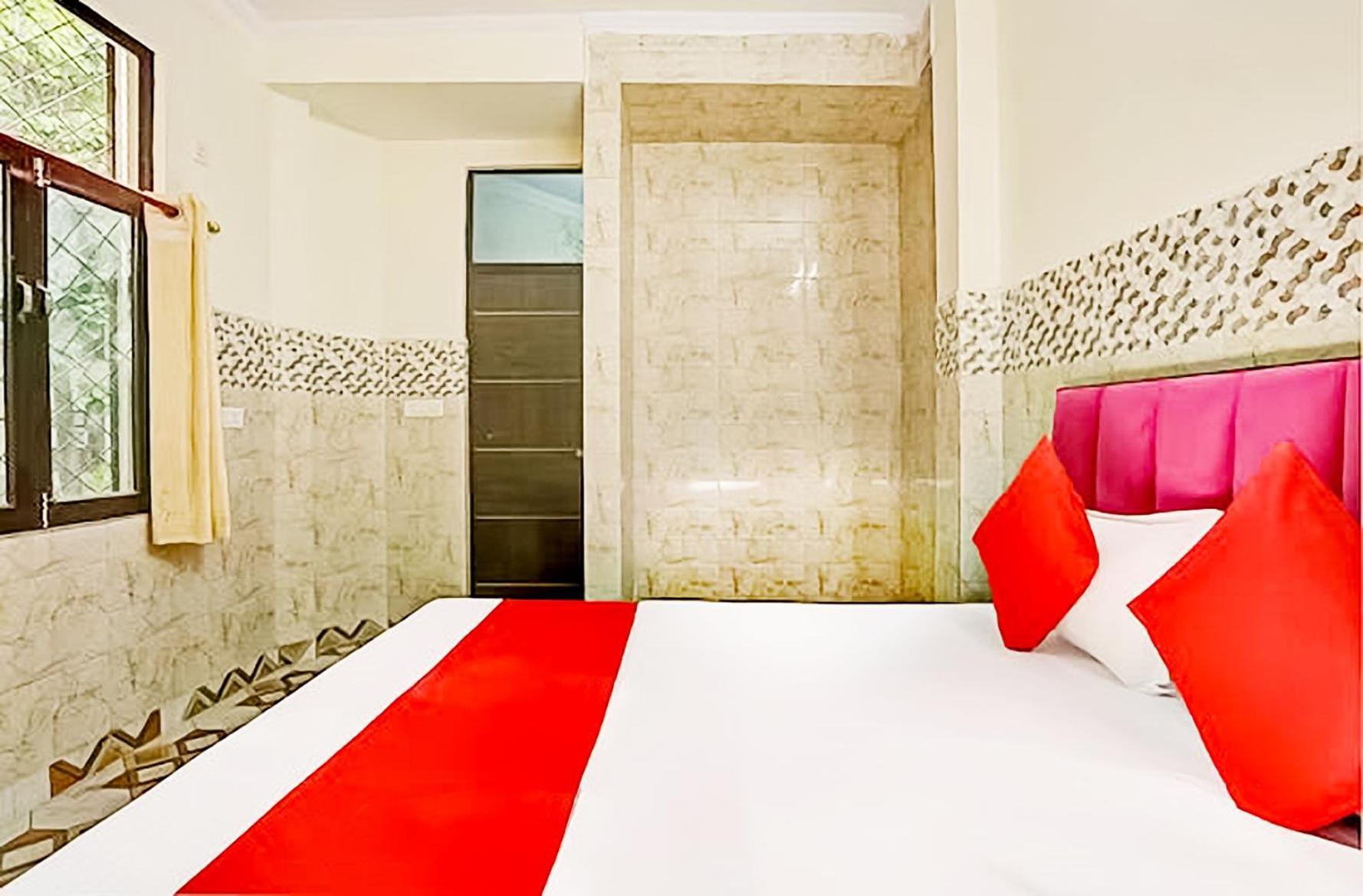Thanks Hotel New Delhi