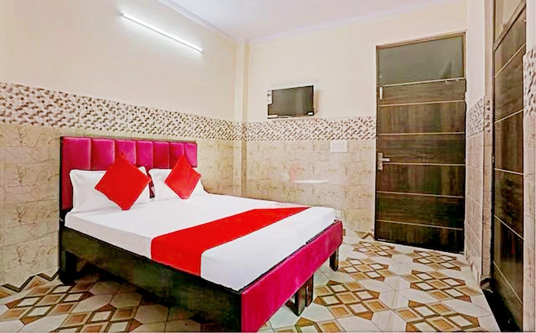 Hotel Thanks New Delhi